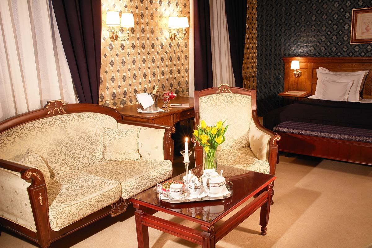Camere Business