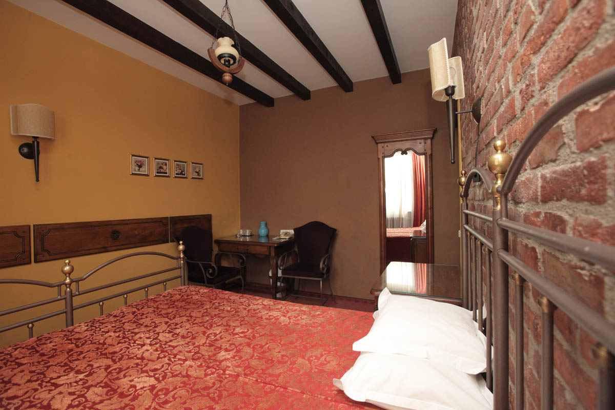 Camere Rustice
