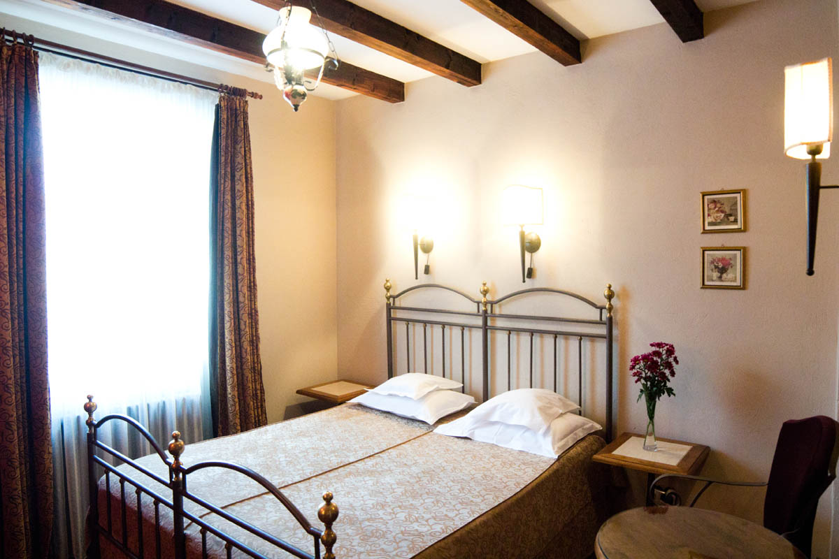 Camere Rustice